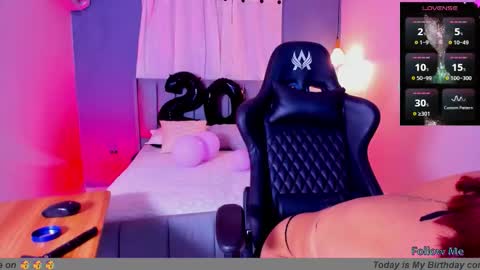 Laura online show from March 16, 1:04 pm