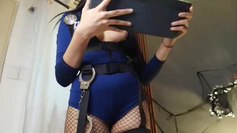 sofy west online show from November 1, 1:40 am