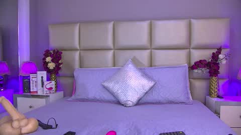 Snapshot of sofynovoa chatting on October 9, 4:21 am online show from October 9, 4:21 am