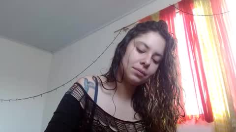 Snapshot of soka_lovers_04_ chatting on January 23, 1:35 pm Sofia online show from January 23, 1:35 pm