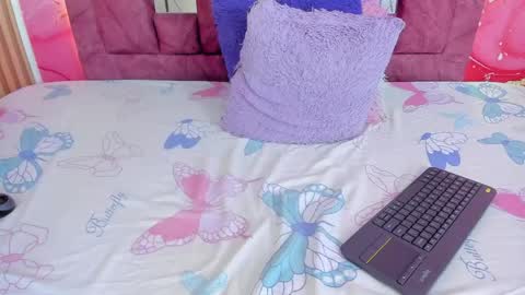 Snapshot of sol_stephanny chatting on May 9, 6:35 pm Sol online show from May 9, 6:35 pm