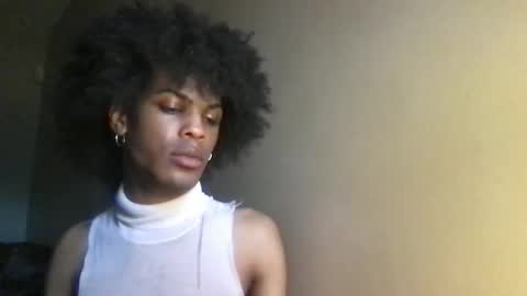 Snapshot of solaceeve chatting on January 7, 8:44 pm SolaceEve online show from January 7, 8:44 pm