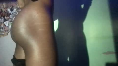 Snapshot of solaceeve chatting on March 10, 6:57 pm SolaceEve online show from March 10, 6:57 pm