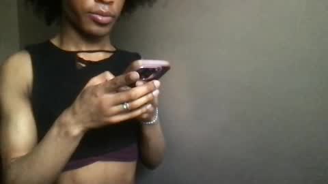 Snapshot of solaceeve chatting on March 31, 6:30 pm SolaceEve online show from March 31, 6:30 pm