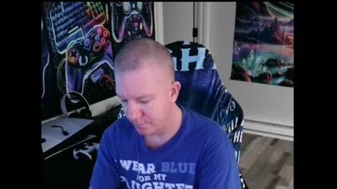 Snapshot of solarlunar1 chatting on November 15, 12:52 am just ask online show from November 15, 12:52 am