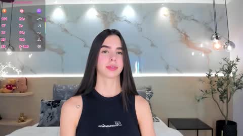 Sol Avelar online show from March 19, 11:31 pm