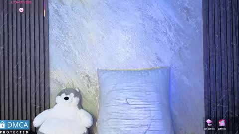 Snapshot of solbeaumont chatting on October 14, 7:25 pm Sol online show from October 14, 7:25 pm