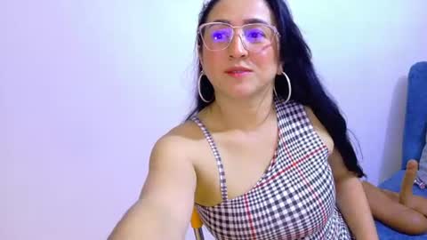 sole_softmilf online show from June 11, 11:47 pm