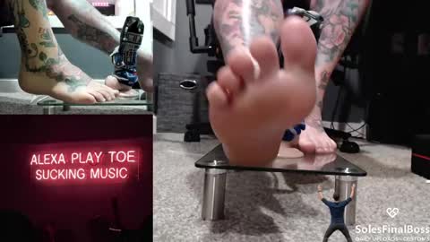 SolesFinalBoss online show from May 5, 4:04 pm
