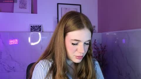 sollarkristy online show from April 28, 6:40 am