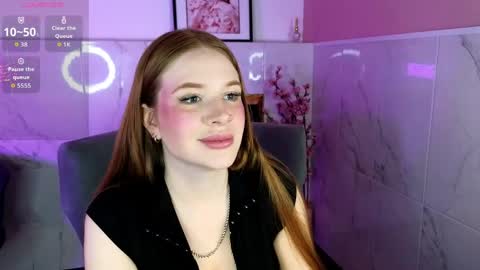 sollarkristy online show from May 6, 2:11 pm