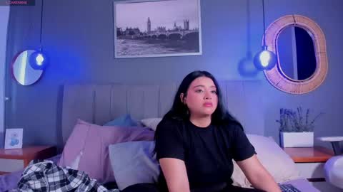 solo_brattdoll online show from May 12, 2:58 pm