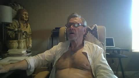Snapshot of solobliss chatting on June 16, 10:12 pm Solobliss online show from June 16, 10:12 pm
