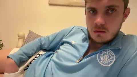 solobrit online show from March 11, 10:38 pm