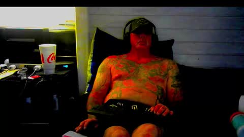 Snapshot of solodolo2020 chatting on February 21, 7:42 am I love watching beautiful women play with themselves online show from February 21, 7:42 am