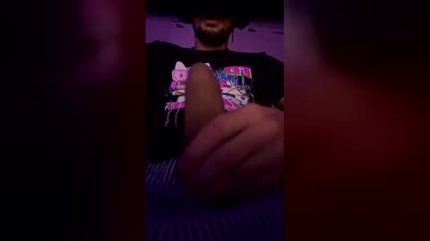 Snapshot of solofatxxx chatting on May 20, 5:13 am solofatxxx online show from May 20, 5:13 am