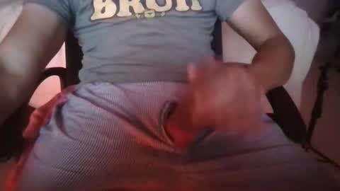 Snapshot of solofatxxx chatting on May 27, 5:15 am solofatxxx online show from May 27, 5:15 am
