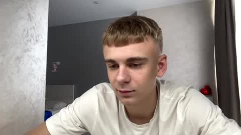 Snapshot of solofury chatting on July 28, 11:17 am Jett online show from July 28, 11:17 am