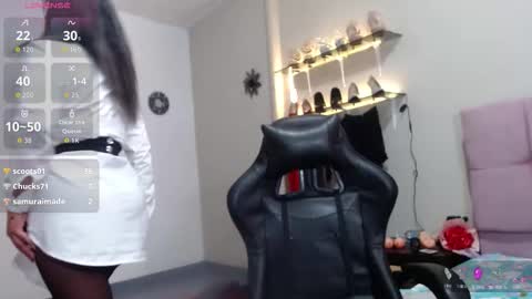 Snapshot of solveganaciente chatting on September 20, 3:18 am solveganaciente online show from September 20, 3:18 am