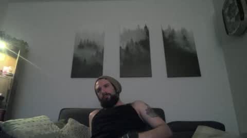 somedudewholikesass online show from March 19, 7:45 am