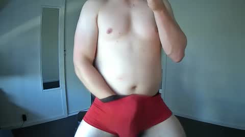 Snapshot of somethingsexysam chatting on March 5, 4:34 am Edging Sam JOI online show from March 5, 4:34 am