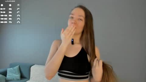 Marie online show from March 17, 1:10 am