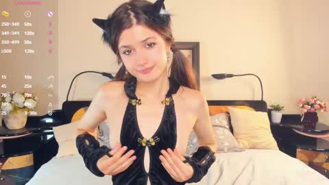Snapshot of song_about_you chatting on May 8, 12:43 pm Monika 3 online show from May 8, 12:43 pm