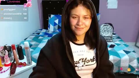 sonialatin69 online show from February 7, 9:47 am