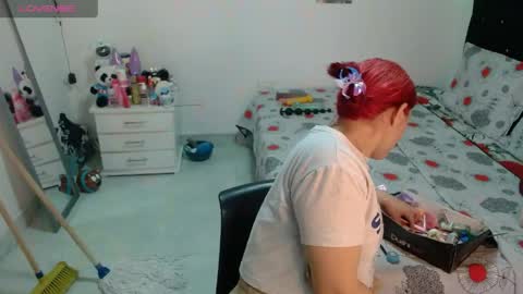 Snapshot of soniaplayass chatting on May 14, 12:23 pm soniaplayass online show from May 14, 12:23 pm