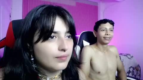 sonic_jess07 online show from July 24, 11:47 pm