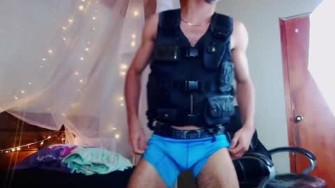 Snapshot of sonicj25_ chatting on March 2, 7:21 am SONIC online show from March 2, 7:21 am