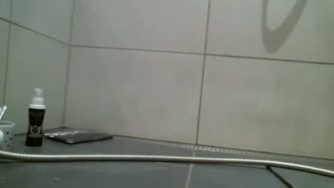 Snapshot of sonnyboy18 chatting on February 16, 7:49 pm BruceWilly online show from February 16, 7:49 pm