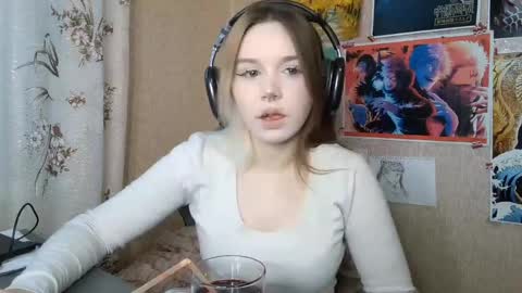 Mila online show from May 3, 3:07 pm