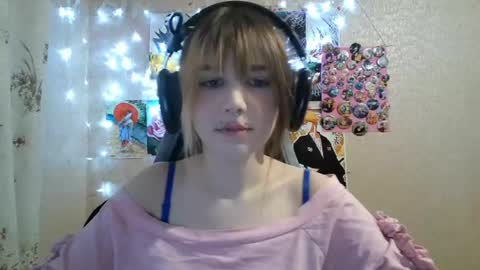 Snapshot of sonwosick chatting on July 29, 3:10 pm Mila online show from July 29, 3:10 pm