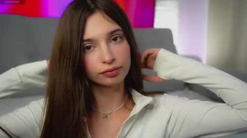 Eva 3 online show from March 3, 9:11 am