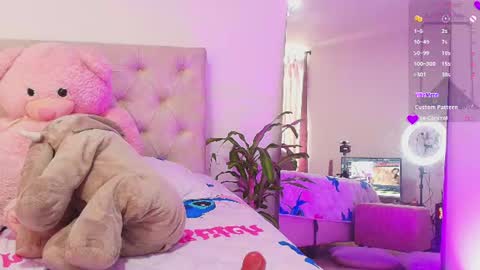 Snapshot of soofikiss chatting on June 16, 5:59 pm sofi online show from June 16, 5:59 pm