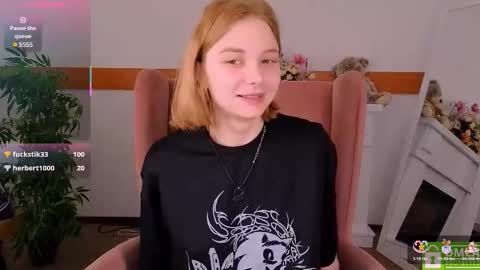 Snapshot of sookonstellita chatting on November 5, 11:27 pm Litta online show from November 5, 11:27 pm