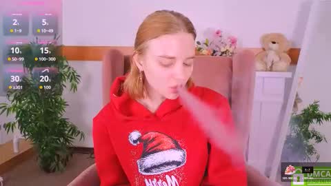 Snapshot of sookonstellita chatting on December 4, 10:18 pm Litta online show from December 4, 10:18 pm