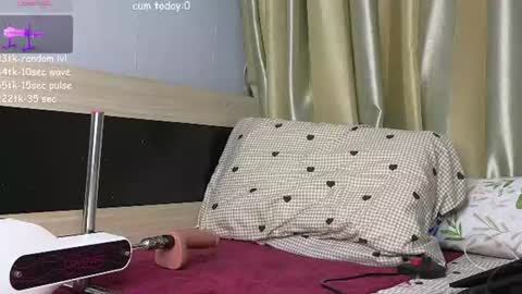 Snapshot of sop_hie chatting on July 6, 12:57 pm sop_hie online show from July 6, 12:57 pm
