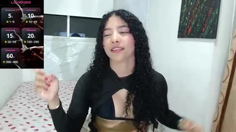 Snapshot of sophi_baby chatting on March 7, 4:46 am Sophi baby online show from March 7, 4:46 am