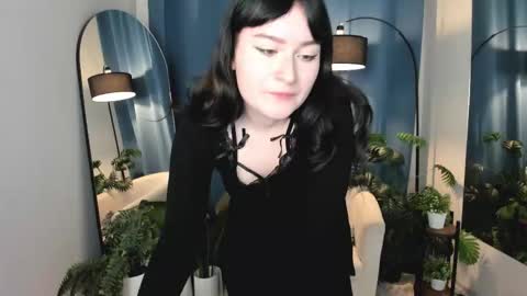 Sophi online show from December 2, 7:25 am