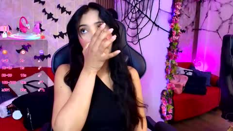 Shophi online show from November 1, 11:45 am