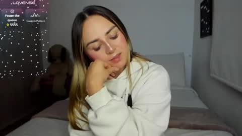 Sofi online show from February 11, 1:54 am