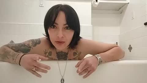 Snapshot of sophia1lux chatting on October 12, 1:59 am sophia1lux online show from October 12, 1:59 am