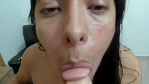 sophia_118 online show from May 4, 8:27 pm