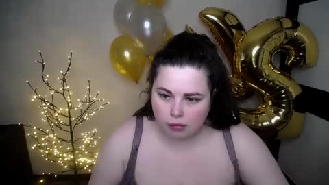 sophia__olsen online show from April 27, 8:23 am