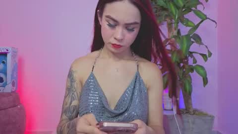 Snapshot of sophia_berryy chatting on October 18, 10:21 pm Sophia Independent model online show from October 18, 10:21 pm