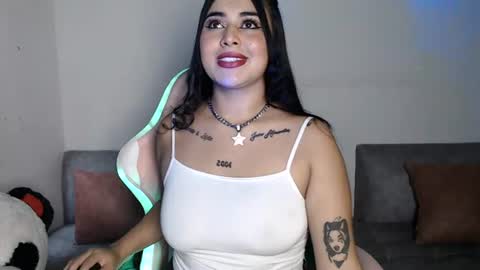 Snapshot of sophia_dazza398 chatting on June 19, 4:11 pm sophia online show from June 19, 4:11 pm