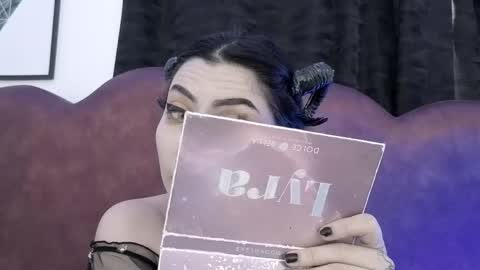 sophia hottie online show from April 27, 3:21 pm