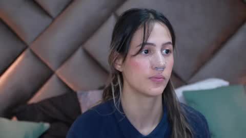 Snapshot of sophia_loreenn chatting on April 19, 1:43 pm Sofia online show from April 19, 1:43 pm